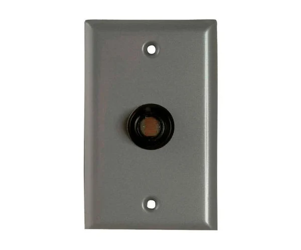 AmerTac 758FPCTCC-4 Commercial Dawn Light Control 1800 Watt