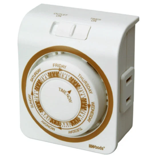 Woods Indoor 7-Day Mechanical Vacation Timer 2-Conductor for Energy Savings